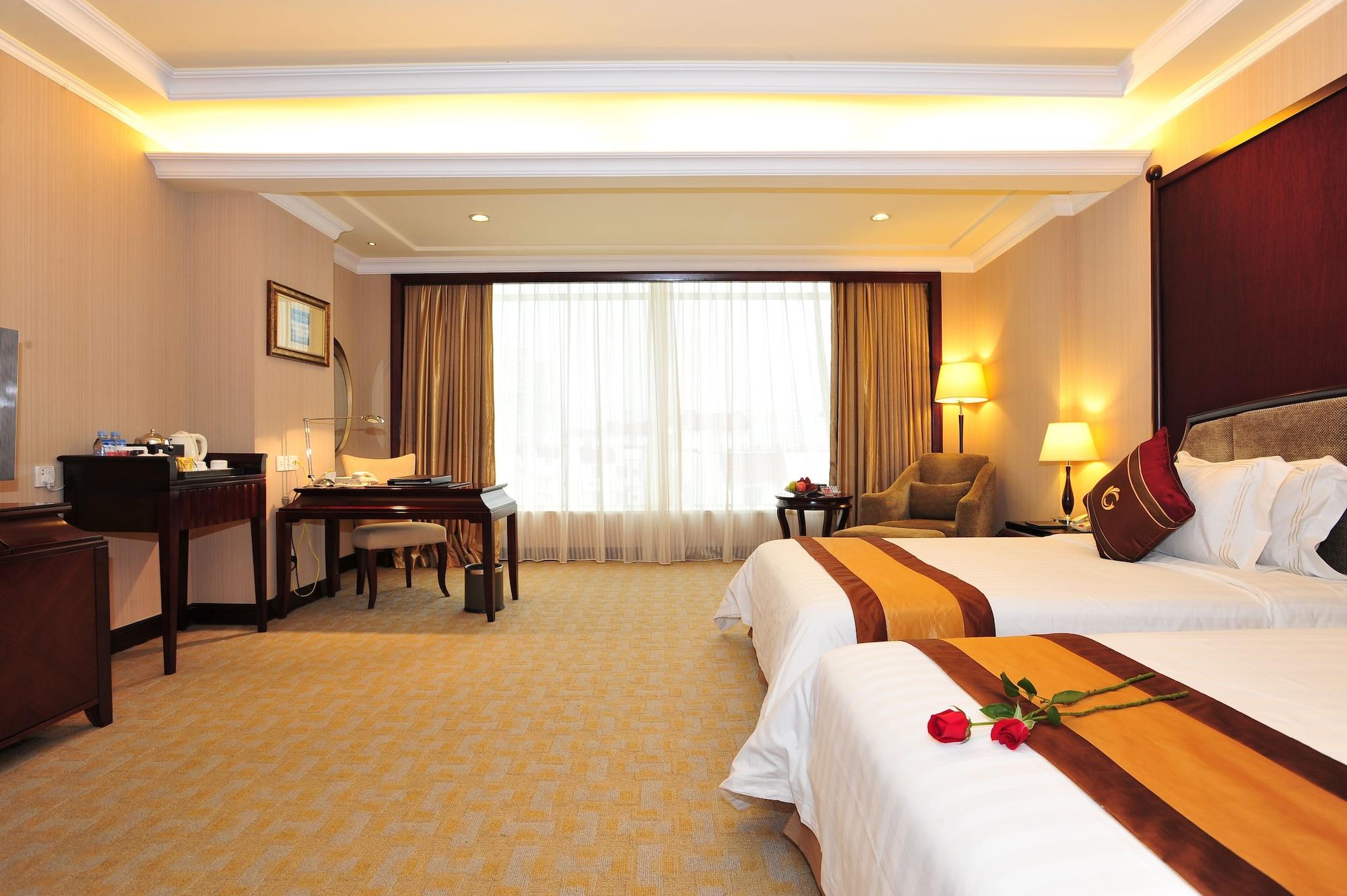 The Royal Marina Plaza Hotel Guangzhou Exterior photo